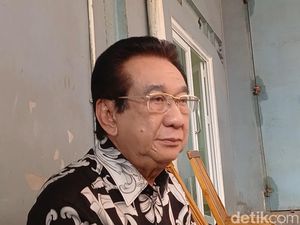 Aktor Anwar Fuady Bakal Nikah Lagi di Usia 77 Tahun Aktor Anwar Fuady Bakal Nikah Lagi di Usia 77 Tahun
