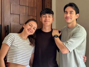 Darius dan Donna Agnesia Bicara Karier Anak Usai Gagal ke Timnas U-16 Darius dan Donna Agnesia Bicara Karier Anak Usai Gagal ke Timnas U-16