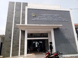 868 Calhaj Asal Sumedang Berangkat ke Tanah Suci, Didominasi Petani