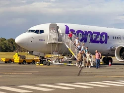 Maskapai Batalkan Penerbangan gegara Finansial, Ribuan Penumpang Terlantar