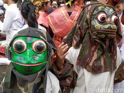 5.000 Pelajar Gianyar Pawai Budaya Ramaikan Hardiknas 2024