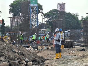 3 Bulan Berjalan, Begini Penampakan Pembangunan Stadion Surajaya 3 Bulan Berjalan, Begini Penampakan Pembangunan Stadion Surajaya