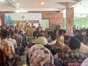 Tepis Hoaks soal Penundaan Pelantikan, Pj Bupati Banjarnegara Kumpulkan Kades Tepis Hoaks soal Penundaan Pelantikan, Pj Bupati Banjarnegara Kumpulkan Kades