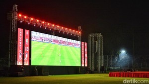 Potret Nobar Timnas Indonesia U-23 di Stadion Gelora 10 November
