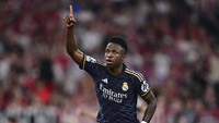 3. Vinícius Júnior/Real Madrid, 23 tahun. Estimasi valuasi 240,8 juta euro (Rp 4,24 triliun). Foto: AP/Christian Bruna