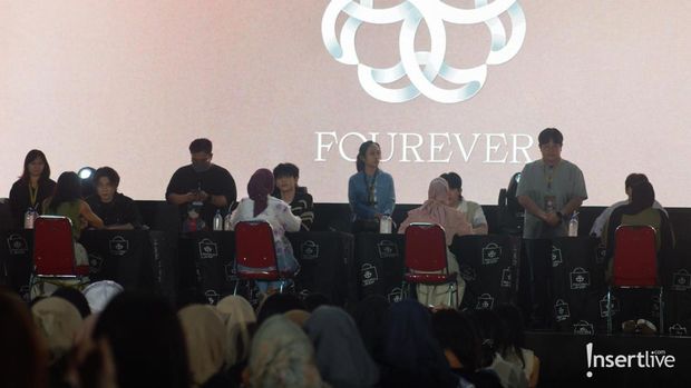 Momen Fansign Album Terbaru DAY6 di Jakarta