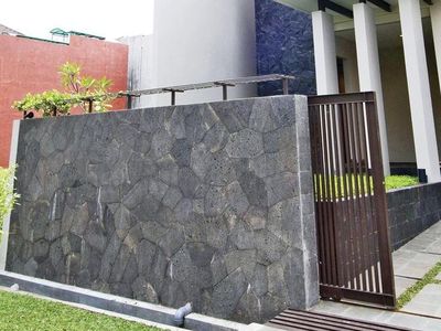 Foto: 5 Model Pagar Nuansa Alam, Bikin Rumah Makin Asri