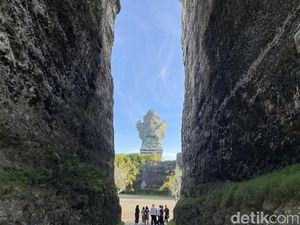 Menyingkap Makna Mahakarya Patung GWK, Lambang Dewa Pelindung Semesta Menyingkap Makna Mahakarya Patung GWK, Lambang Dewa Pelindung Semesta