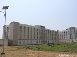 Bey Keluhkan Air Payau di Asrama Haji Indramayu