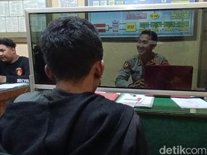 Maling Modus Pinjam Motor di Probolinggo Dijebak Warga Lalu Dimassa Maling Modus Pinjam Motor di Probolinggo Dijebak Warga Lalu Dimassa