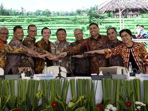 Telkom Tebar Dividen Rp17,68 Triliun Telkom Tebar Dividen Rp17,68 Triliun