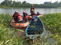 Perahu Pemancing Terbalik di Sungai Brantas Mojokerto, 1 Orang Tewas