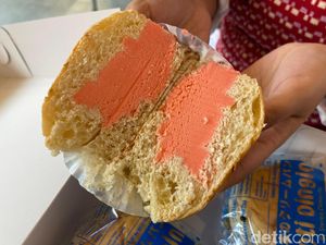 Unik! Roti Isi Krim Dingin Oleh-oleh yang Lagi Hits dari Bandung