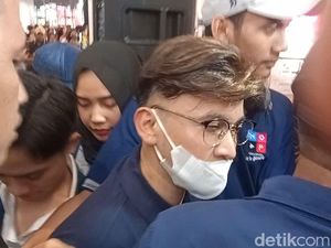 Ruben Onsu Bikin Khawatir Dilarikan ke Rumah Sakit di Majalengka Ruben Onsu Bikin Khawatir Dilarikan ke Rumah Sakit di Majalengka