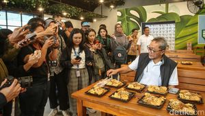 Sambil Makan Mie Gacoan, Zulhas Dorong Eko Patrio-Bima Arya Maju Pilkada