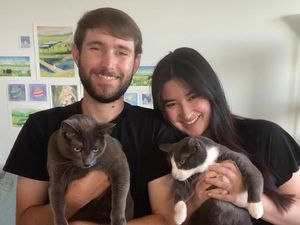 Kabar Bahagia! Stephanie Poetri Umumkan Pertunangan