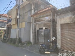 Suasana di Lokasi Pembunuhan Cewek MiChat dalam Koper di Kuta