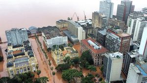 Foto Udara Parahnya Banjir yang Menerjang Brasil