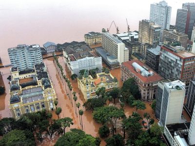 Foto Udara Parahnya Banjir yang Menerjang Brasil
