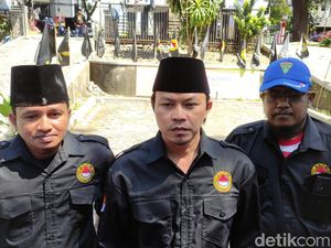Barisan Pemuda Madura Minta Pemerintah Dukung Toko Madura Barisan Pemuda Madura Minta Pemerintah Dukung Toko Madura