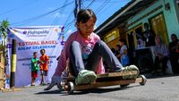Lestarikan Permainan Tradisional Lewat Festival Balap Geledekan