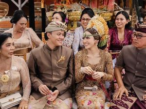 Saat Rizky Febian dan Mahalini Kenakan Pakaian Adat Bali di Prosesi Jelang Nikah Saat Rizky Febian dan Mahalini Kenakan Pakaian Adat Bali di Prosesi Jelang Nikah