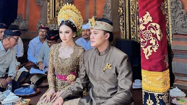 Rizky Febian dan Mahalini menggelar prosesi adat Bali jelang pernikahan