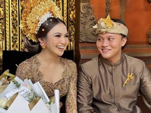 Detail Kebaya Mahalini saat Mepamit, Gambar Pura di Punggung Curi Atensi Detail Kebaya Mahalini saat Mepamit, Gambar Pura di Punggung Curi Atensi