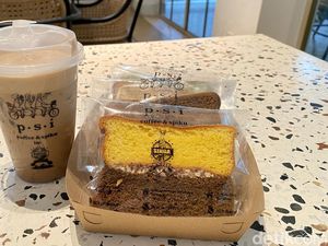Menikmati Legitnya Spiku di Kafe Klasik Surabaya Menikmati Legitnya Spiku di Kafe Klasik Surabaya