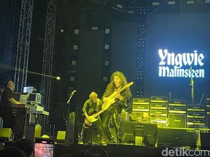 Yngwie Menyihir Ancol, Penonton Seolah Tak Berani Headbang!