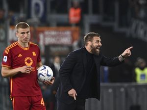Formasi Pohon Cemara De Rossi yang Tak Mulus Bongkar Juventus