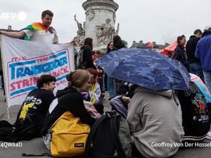Muncul RUU Soal Perubahan Gender bagi Anak-anak, Warga Prancis Demo
