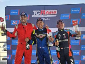 Akhir Pekan Sempurna Dypo Fitra di Sepang: Podium Lagi Akhir Pekan Sempurna Dypo Fitra di Sepang: Podium Lagi