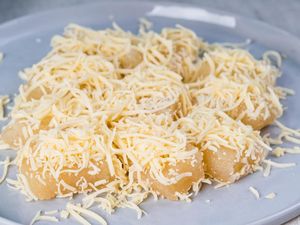 Gurih Renyah! 20 Singkong Keju Buat Ngemil Ada di Sini Gurih Renyah! 20 Singkong Keju Buat Ngemil Ada di Sini