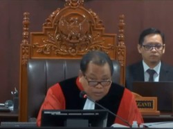 Hakim MK Kesal Pengacara Ngotot Perbaiki Permohonan, Sampai Ucap Kata Bodoh