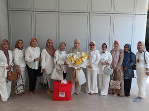 Ikatan Istri Partai Golkar Sambangi dan Kuatkan Aghnia Punjabi Hadapi Kasusnya Ikatan Istri Partai Golkar Sambangi dan Kuatkan Aghnia Punjabi Hadapi Kasusnya