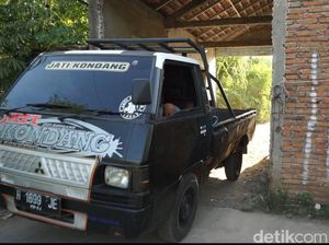 Unik! Ada Jalan Lintasi Tengah Rumah Warga di Demak, Begini Ceritanya Unik! Ada Jalan Lintasi Tengah Rumah Warga di Demak, Begini Ceritanya