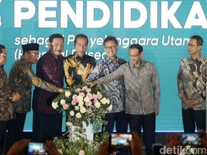 Kemenkes Sahkan PPDS Hospital Based, Kebut Produksi Dokter Spesialis Lewat 420 RS Kemenkes Sahkan PPDS Hospital Based, Kebut Produksi Dokter Spesialis Lewat 420 RS