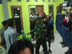 Terkepung Warga Usai Gasak HP dan Uang, Pemuda Lamongan Nyaris Babak Belur