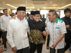 Momen Akrab IAS Jemput Cak Imin Saat Pembekalan Bacakada PKB di Makassar