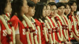 Sambutan Meriah Tim Thomas dan Uber Indonesia di Tanah Air