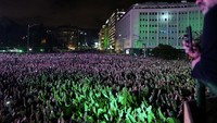 Pesta juara pun digelar secara meriah di Lisbon. 