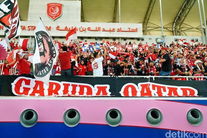 Suporter Timnas Indonesia di Qatar