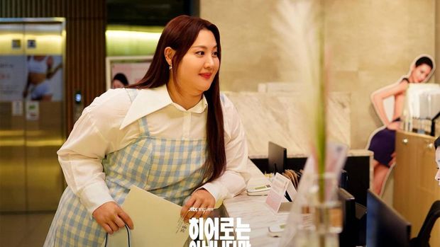 Transformasi Claudia Kim Punya BB 100 Kg, Jadi Kakak Jang Ki Yong di Drakor The Atypical Family
