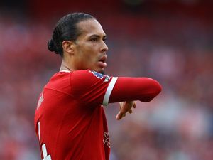 Belum Ada Perpanjangan Kontrak Van Dijk di Liverpool