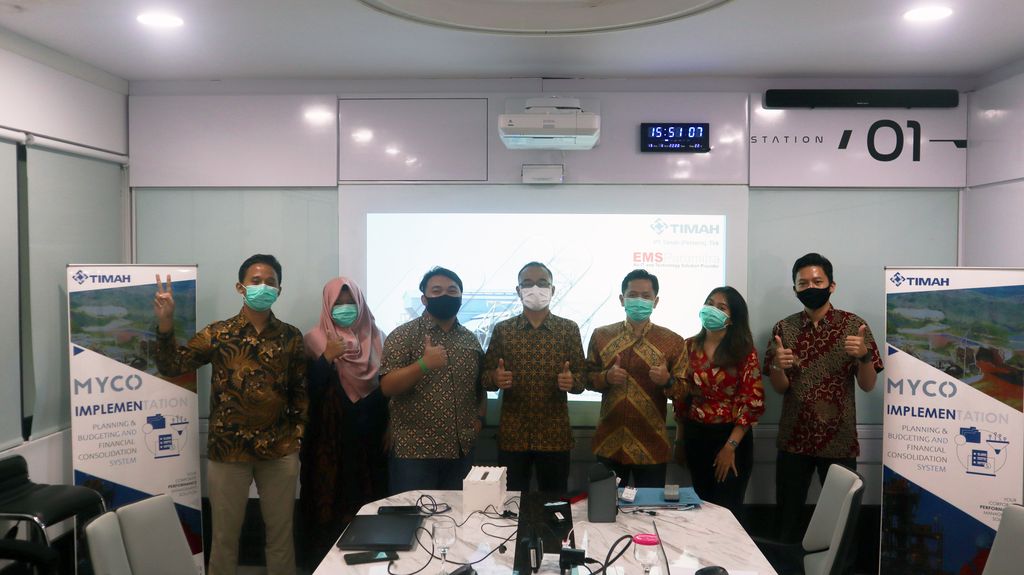 FOTO: Warna
