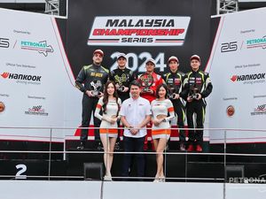 Avila Bahar dan Putera Adam Juara Seri 1 MCS Sepang Avila Bahar dan Putera Adam Juara Seri 1 MCS Sepang