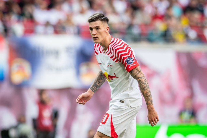 Benjamin Sesko LEIPZIG, GERMANY - APRIL 27: Benjamin Sesko of RB Leipzig looks on during the Bundesliga match between RB Leipzig and Borussia Dortmund at Red Bull Arena on April 27, 2024 in Leipzig, Germany. (Photo by Luciano Lima/Getty Images)