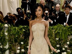 Video: Tyla, Penyanyi Solo Afrika Pertama yang Raih 1 M Streams di Spotify