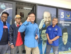 Dany Java Jive Daftar Bakal Cabup Cianjur di Partai NasDem